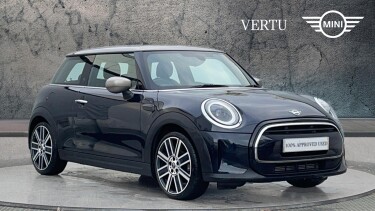 MINI Hatchback 1.5 Cooper Exclusive 3dr Petrol Hatchback